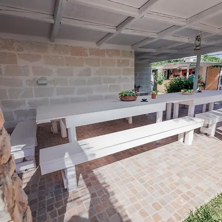 Casal Del Borgo 7 By Interhome 아파트 오스투니